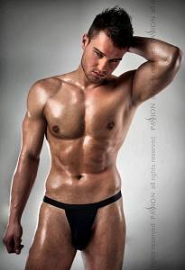 Мужские трусы-стринги Passion 005 Thong L/XL, черные